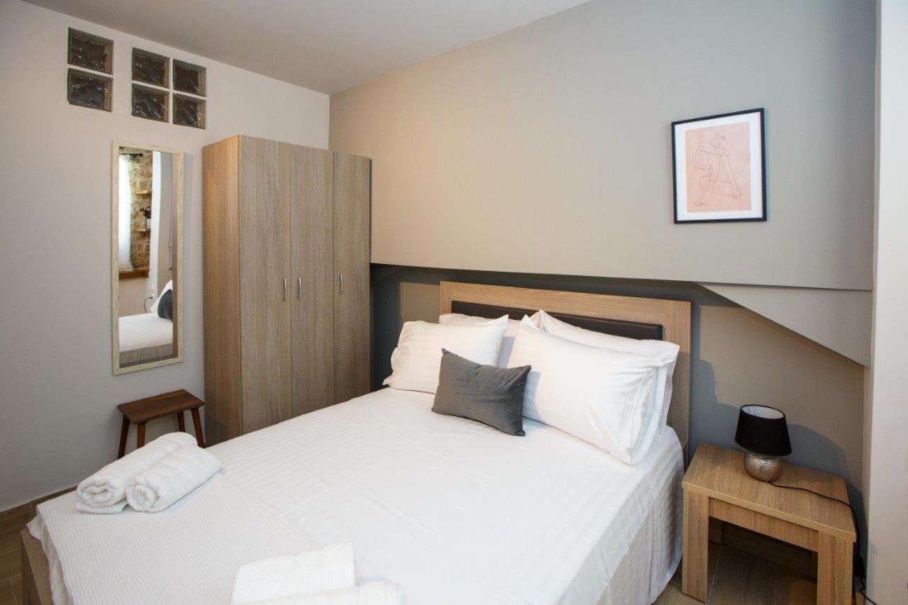 Οniro Comfort Living Ioannina Exterior photo